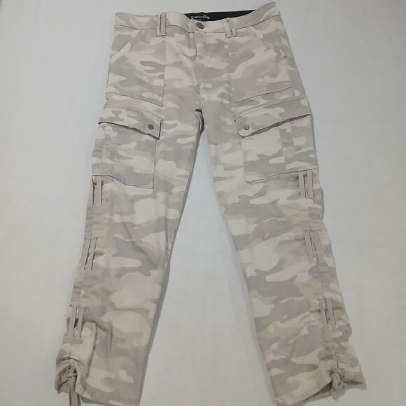Mac And Me Jeans Camo Cargo Gorpcore Size 8 Elastic Waist Cotton Stretch Light - Picture 1 of 11